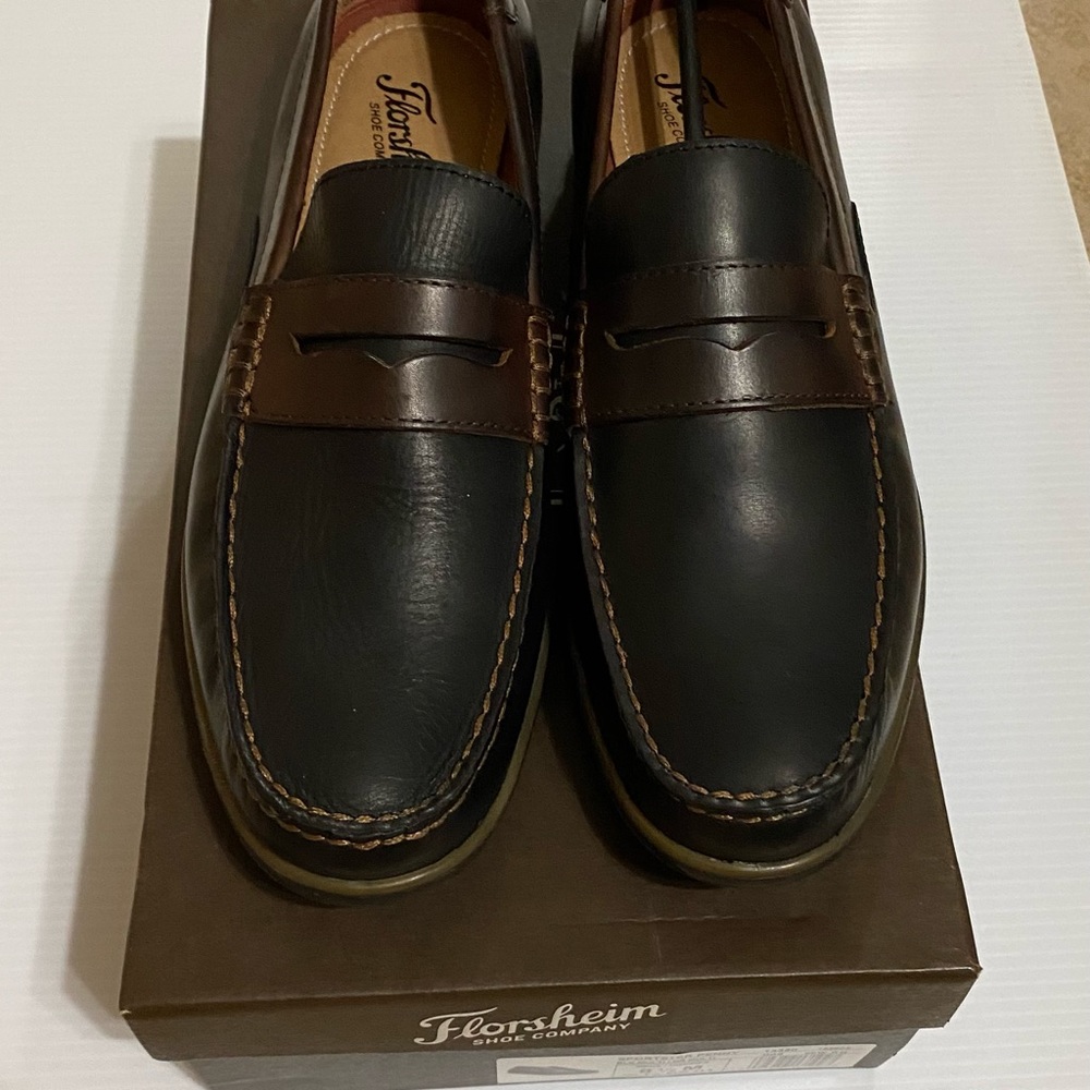 Florsheim Shoe size 8.5M